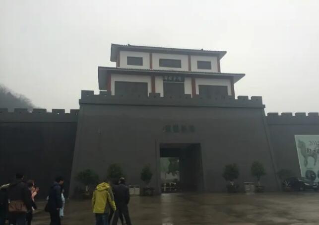 ��������ʥ��