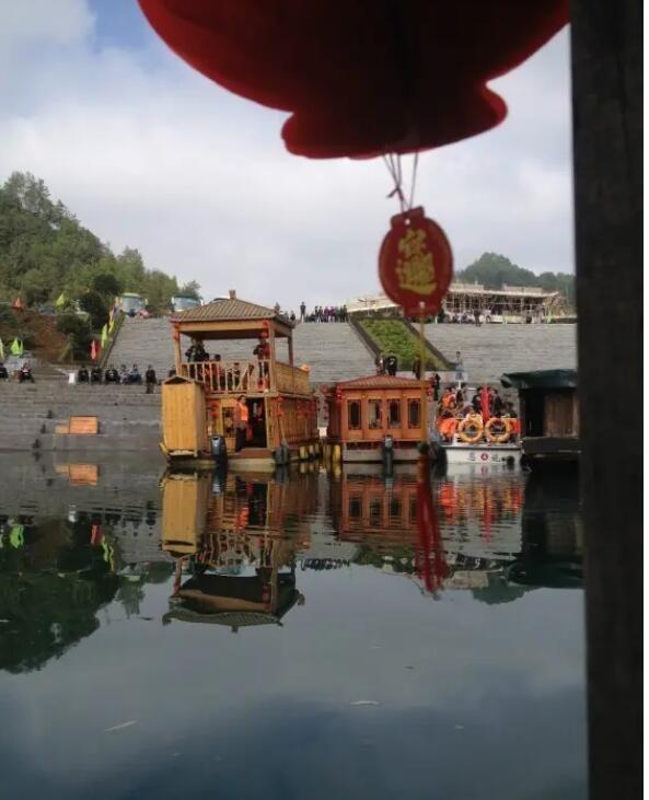 ��ʩ����î���羰��