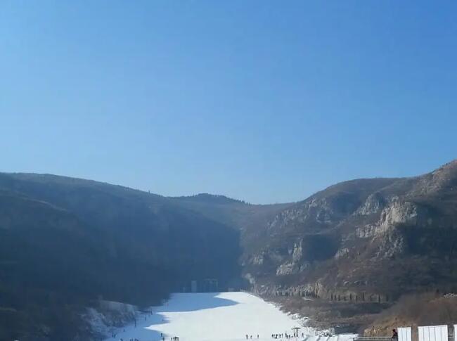 济南卧虎山滑雪场