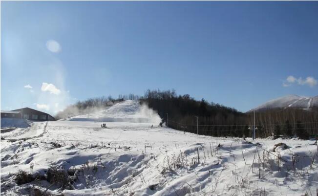 �ǲ����ú��뻬ѩ��