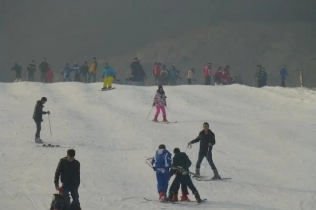 ��������Ȫ��ѩ��