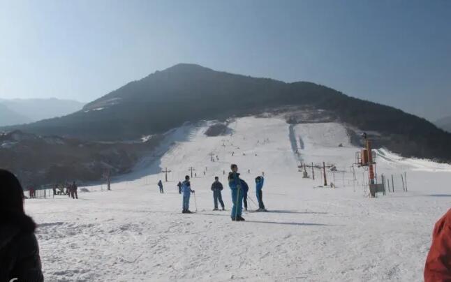 ������¡ɽ��ѩ��