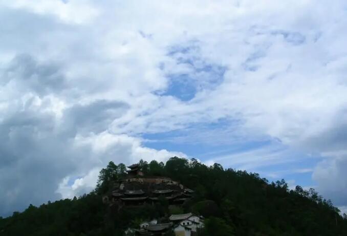 ��������ʯ��ɽ