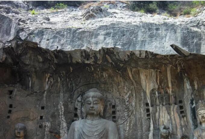 ����������ʯ�߾���