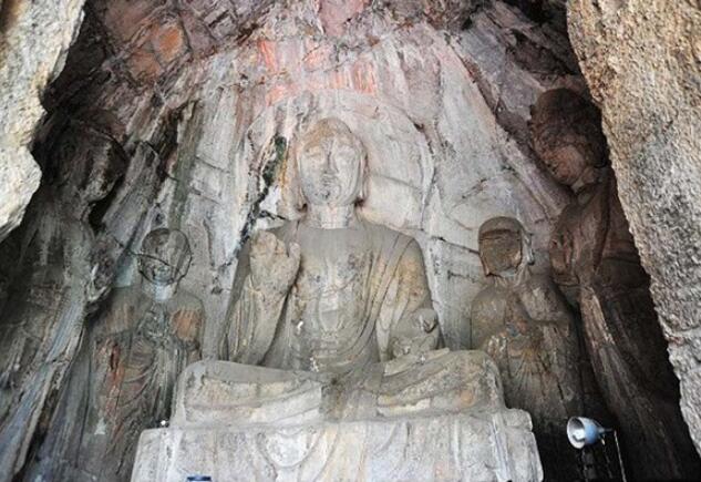 ��������ʯ��ǱϪ��.