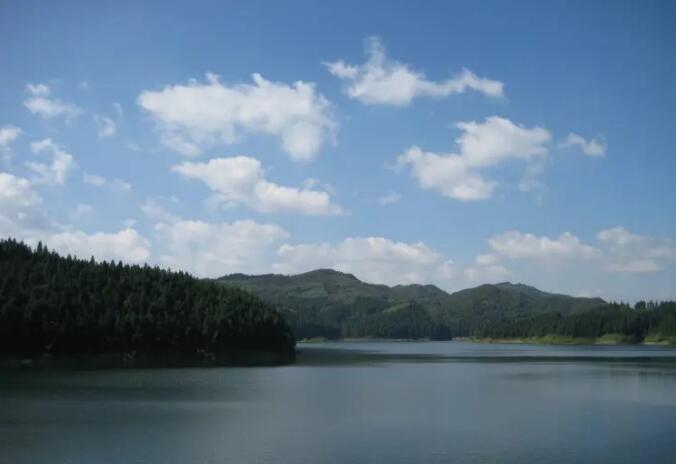 恩施大清江风景区.