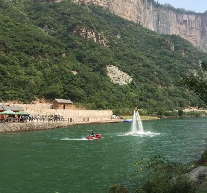 河南宝泉旅游度假区.