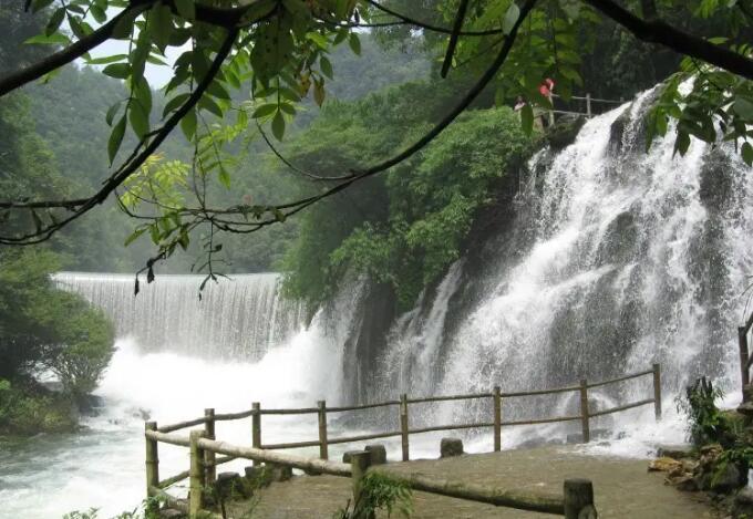 荔波小七孔景区.