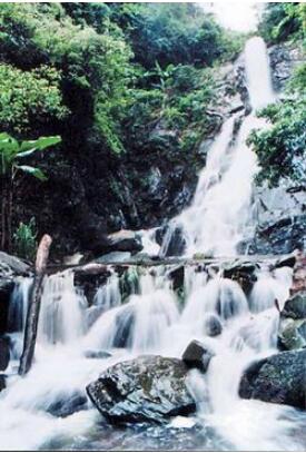 清远大旭山瀑布群