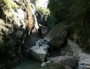 Ȫ�ݶ�Ϫ��Ͽ��.