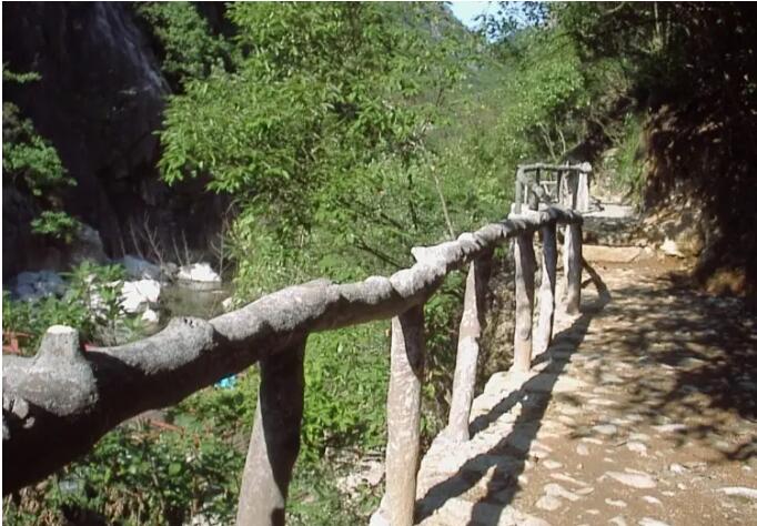 ۵ɽ��Ͽ�ȷ羰��.