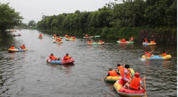 九华山冰河谷漂流