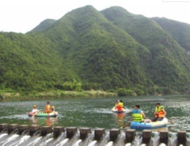 安吉石马湾漂流
