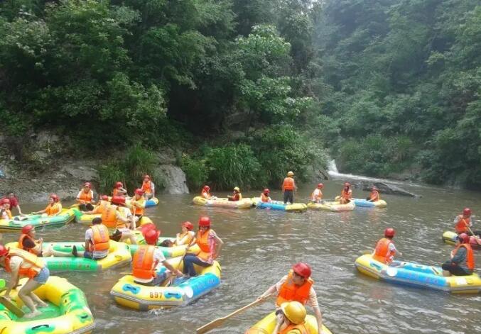 六叠泉漂流