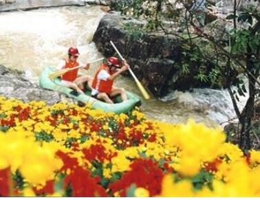 芙蓉峡至尊漂流.