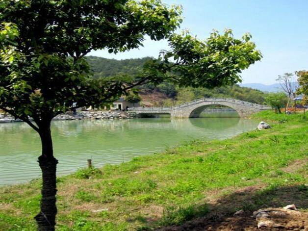 .桐庐红石湾景区