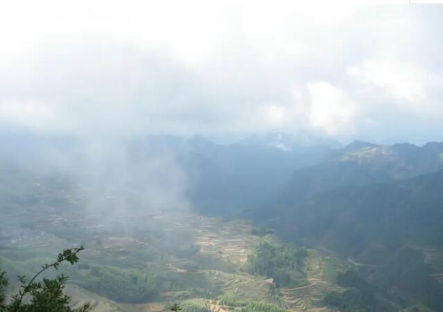 ��ˮ����ϼ��ң�