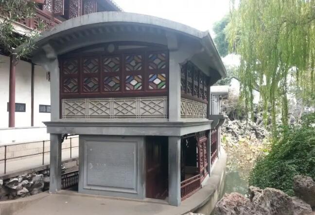 ����ʨ���֣�