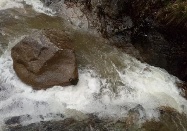 Ӣɽ����կ��