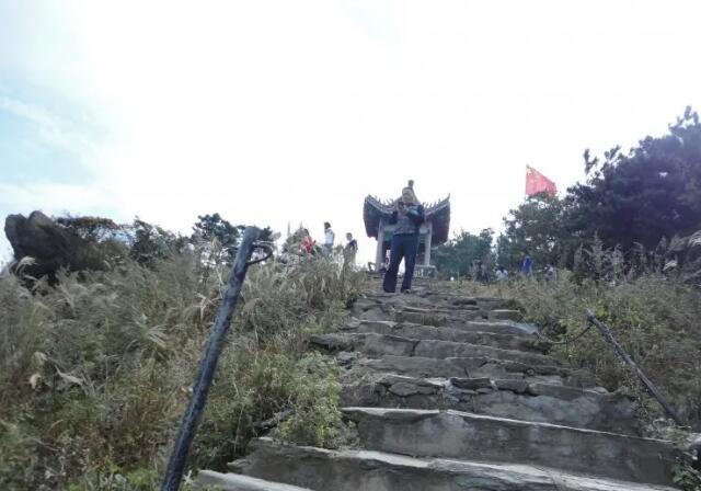 Т����˫��ɽ���ζȼ�����