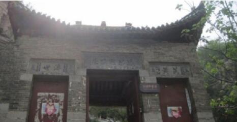 ����ɽ�羰����