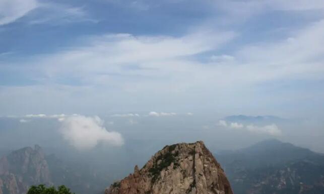 �ػʵ���ɽ��