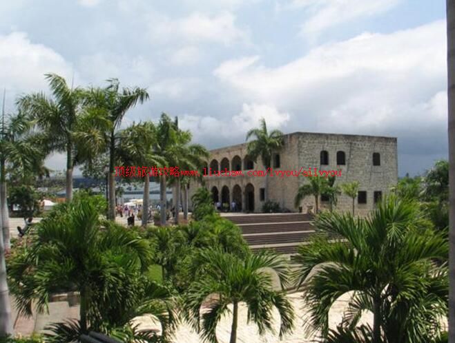 ���ձȶ������ʥ�����������ι���