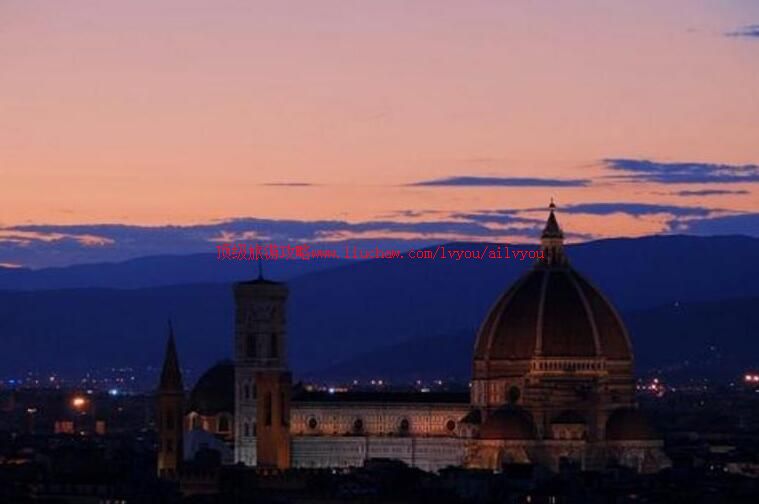 ������׿��ʻ��޹㳡���ι���