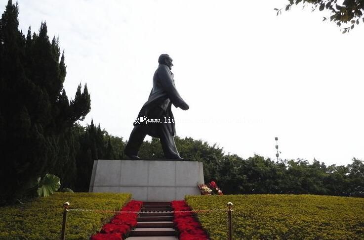 深圳莲花山公园旅游攻略