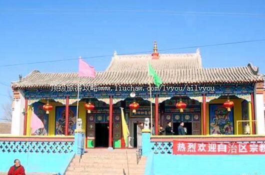 2A鄂尔多斯市陶亥召旅游攻略