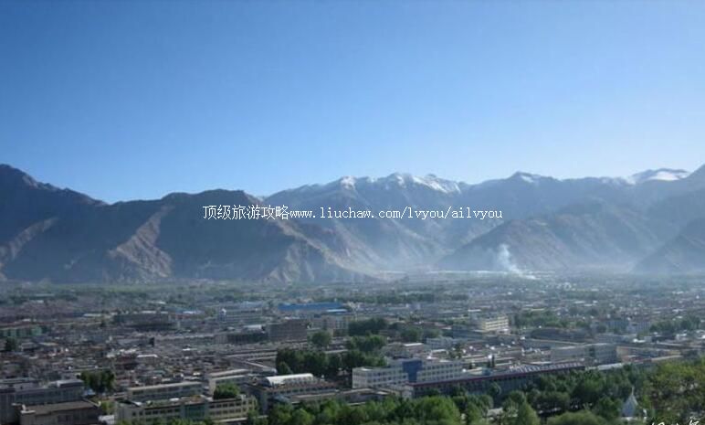 ���ش�ѧУ԰���