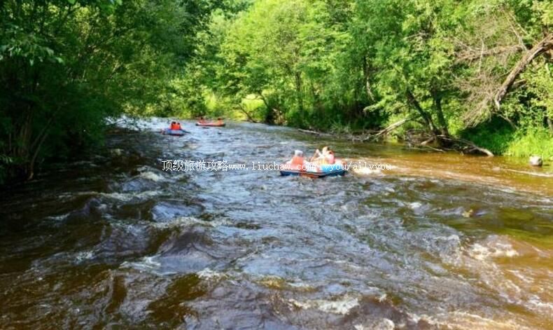 吉林长白山森林峡谷漂流旅游攻略