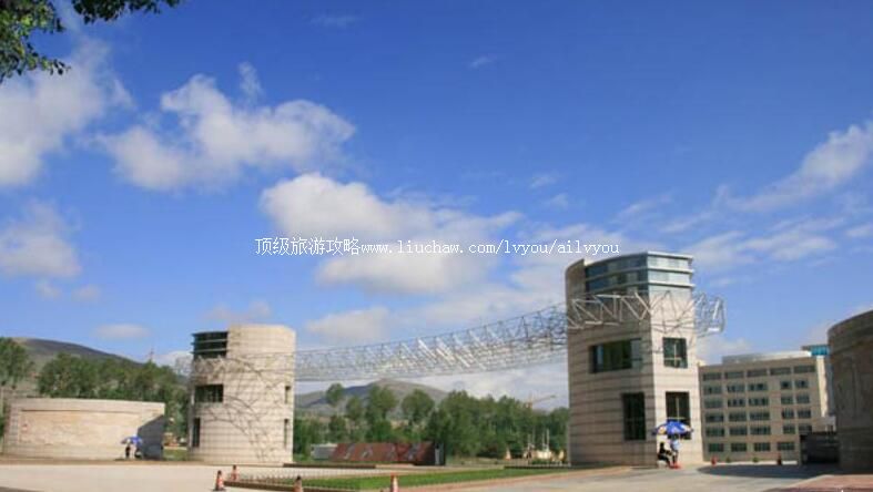 �ຣ��ѧУ԰������ι���