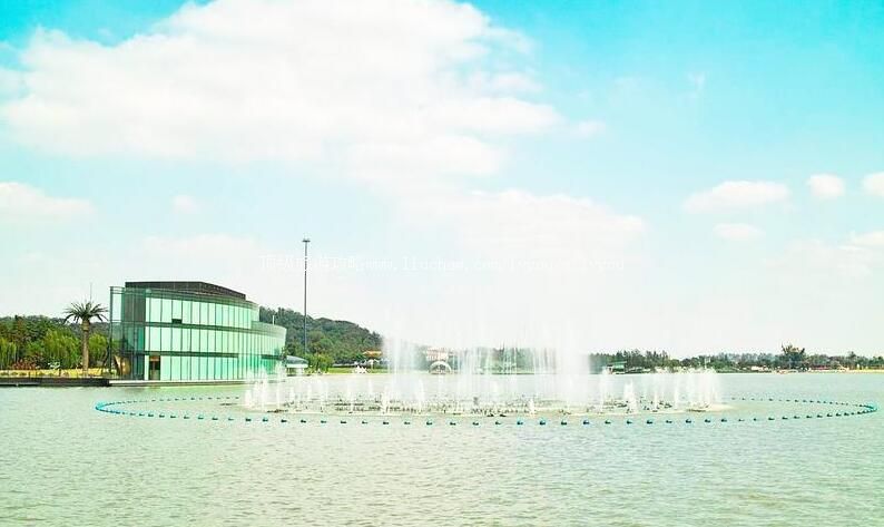 4A上海月湖雕塑公园旅游攻略