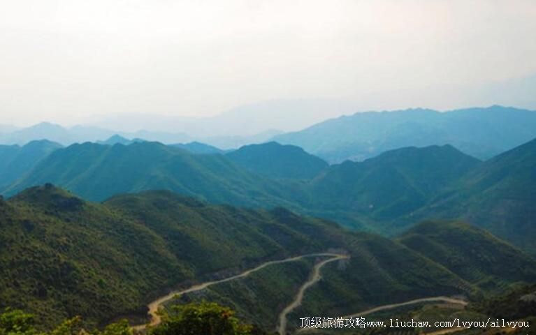 ����Ȫ������ɽ�羰�����ι���