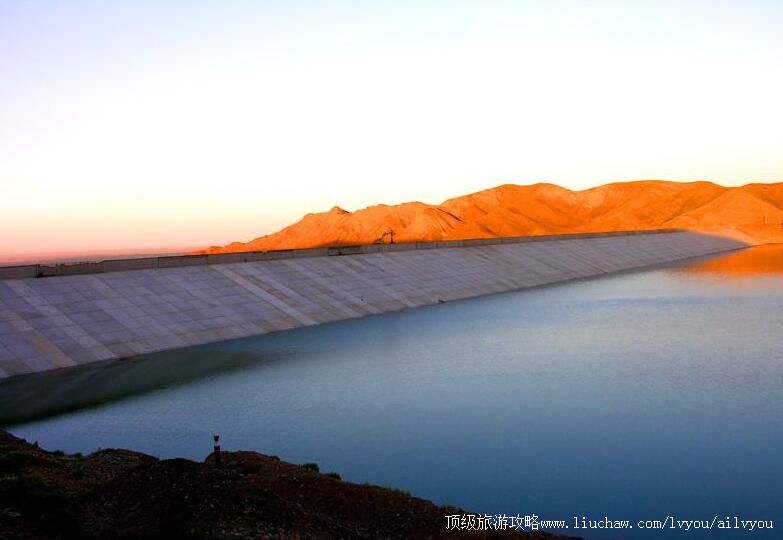 2A�½�����̩�뱳�����������ι���