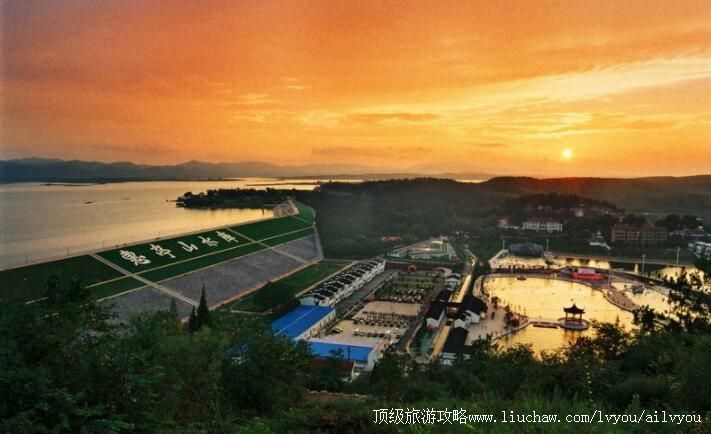 ������ͤ������ˮ���羰�����ι���