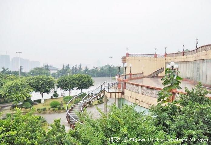 重庆平顶山公园旅游攻略