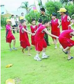 �����������У.