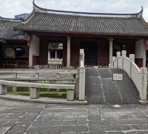 ��������θ���