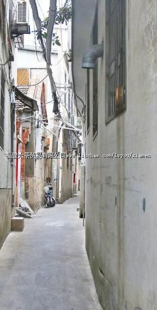 ������ɽ·����200�ף�����ֻ�������Ų�֪���ġ�������Դ����