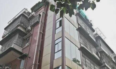 ��ǧ��ǵ�Ҫ�ܿ���һ�� ������һ¥��Ҫ���