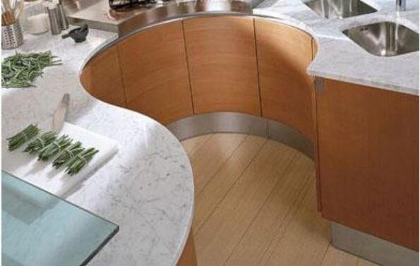 关于厨房的布局 别只懂用L型这种新式设计美观性更强