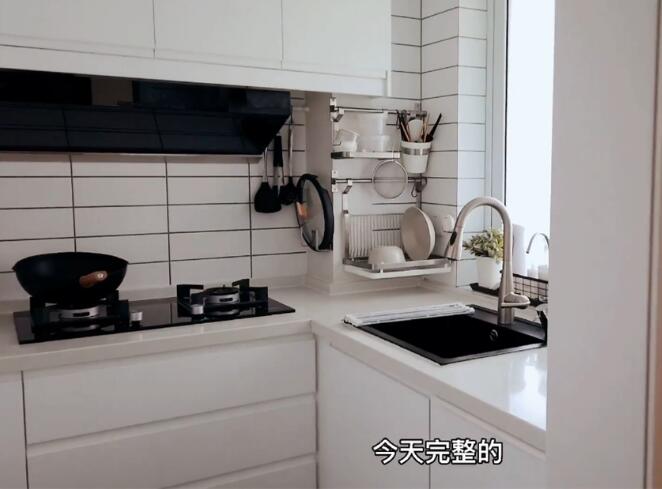 4ƽ�׵�С������� �����εĿռ����ɾ���������