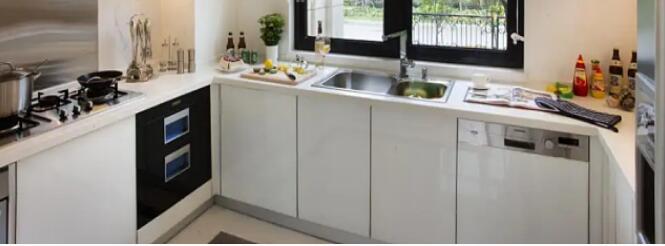 ���³��ĵ�һ������δ��������������