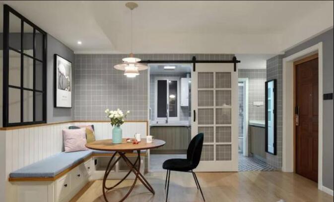 小户型餐厅选择卡座设计 有收纳有颜值