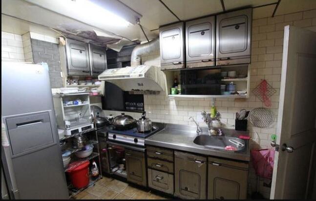 迷你厨房也有春天,这样装修,有颜值还好用.