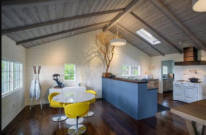 ������ɫ�ܿ��գ�20�����������ɫ����������ִ������.