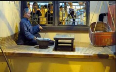 ���ݾ��Ͽ�����˯���ɵ��������˵����Һ�����